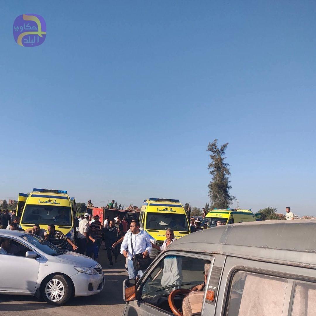 انقلاب أتوبيس بالشرقية يُصيب 28 شخصًا