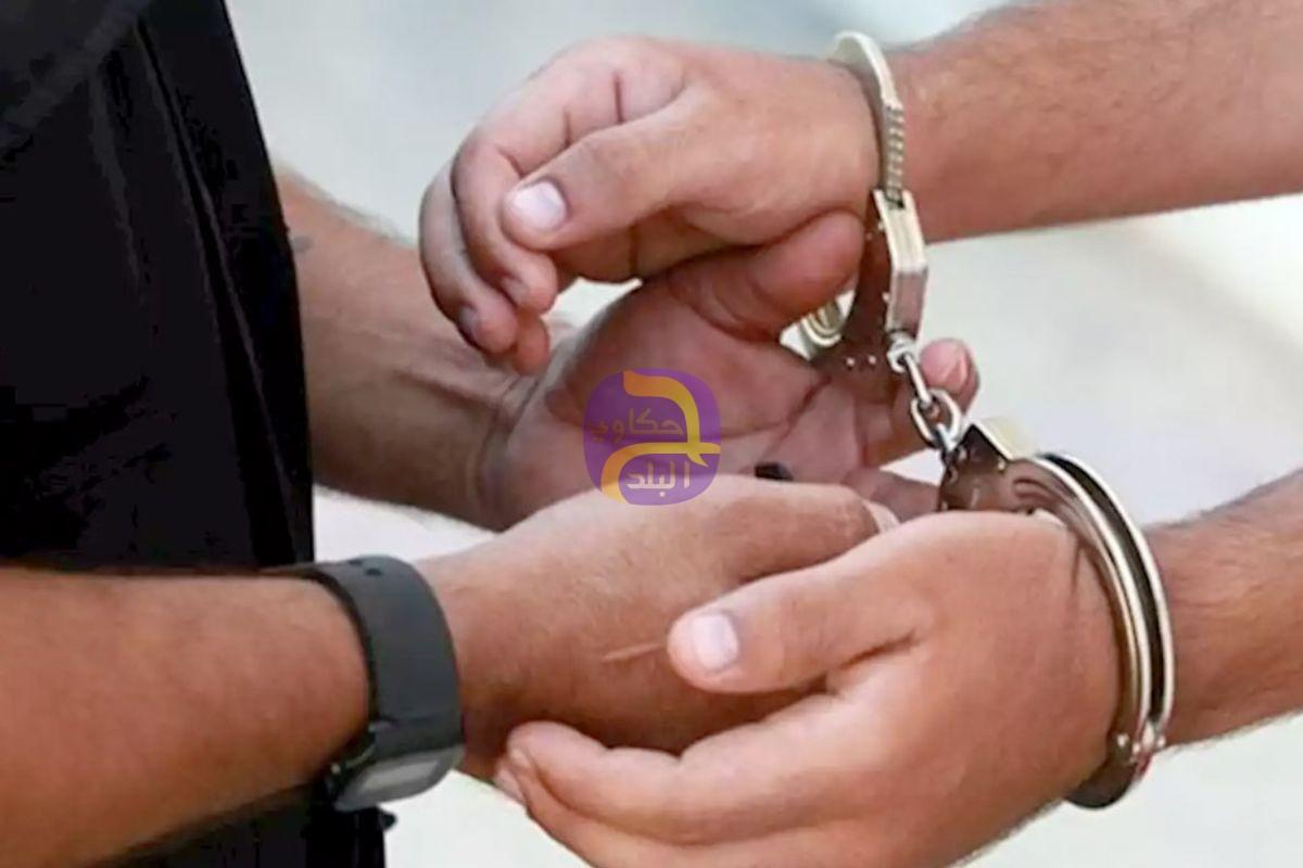 ضبط متهم بانتحال صفات رسمية للنصب على المواطنين في القاهرة