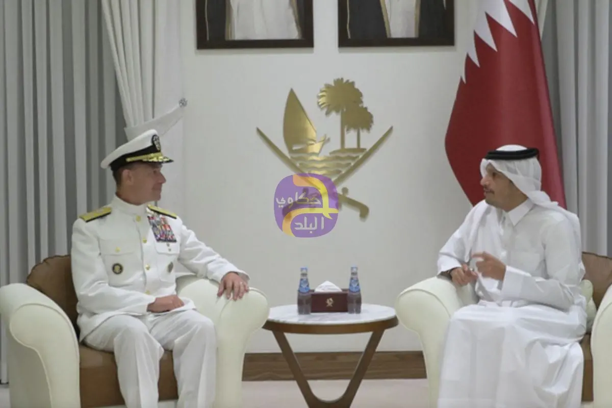 رئيس وزراء قطر يبحث مع قائد القيادة الوسطى الأمريكية تعزيز التعاون العسكري والدفاعي