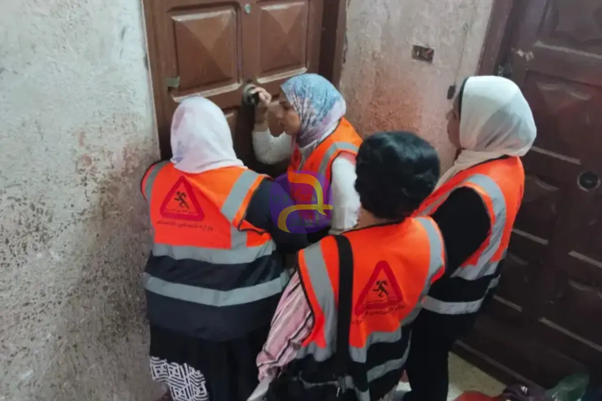 قصة شقيقات "شاحبات هزيلات" قبعن بشقة مظلمة بمصر 18 شهراً