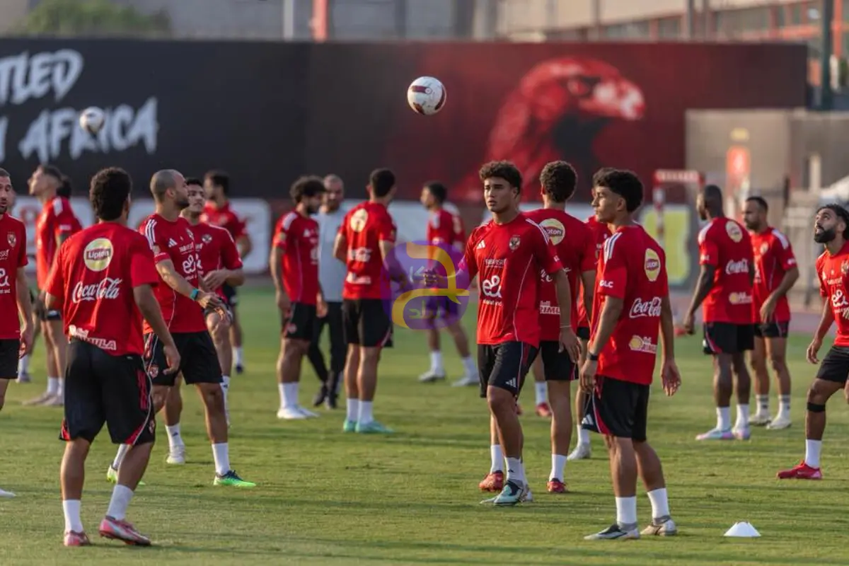 "مشاركة عبد القادر في مران الأهلي استعدادًا لمباراة سيراميكا كليوباترا في دوري نايل