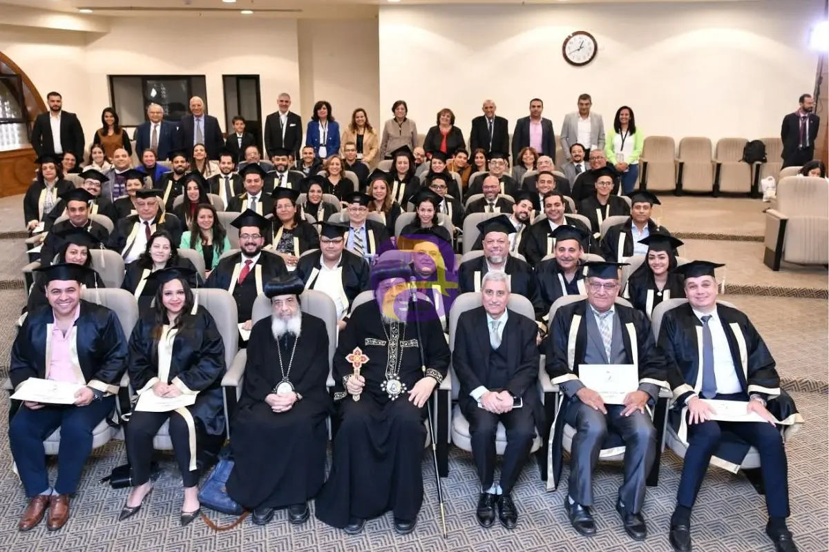 البابا تواضروس الثانى يشهد تخريج الدفعة الرابعة من معهد تاريخ الكنيسة بالمعادى