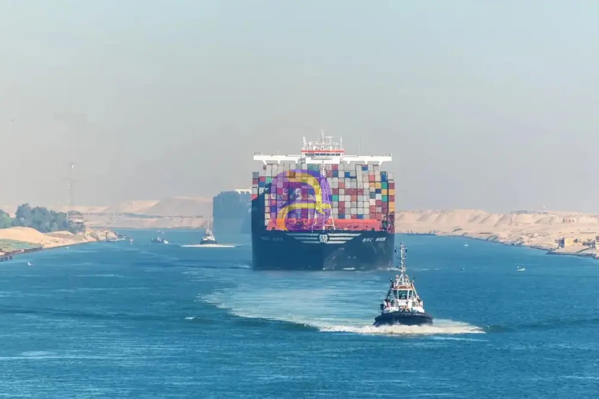 الخط الملاحي "CMA CGM" يعتزم زيادة رحلاته عبر قناة السويس