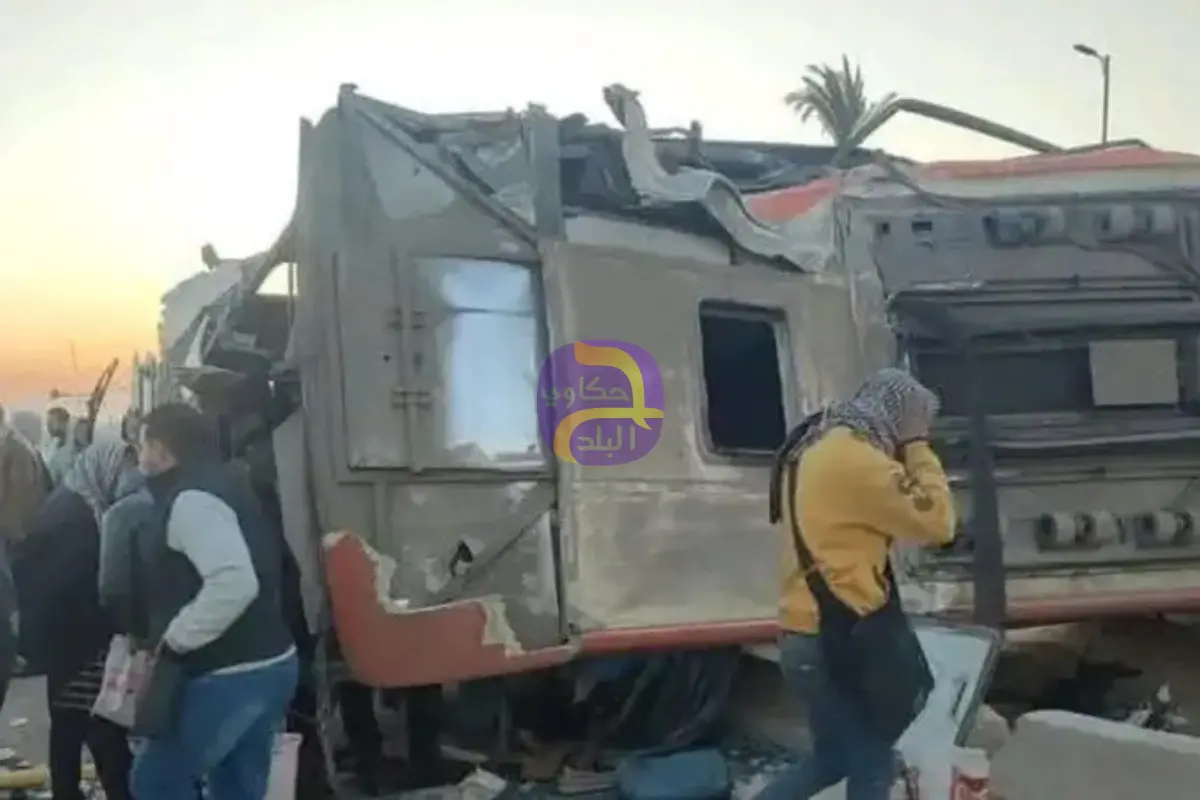وفاة و26 مصاباً في انقلاب حافلة عمال