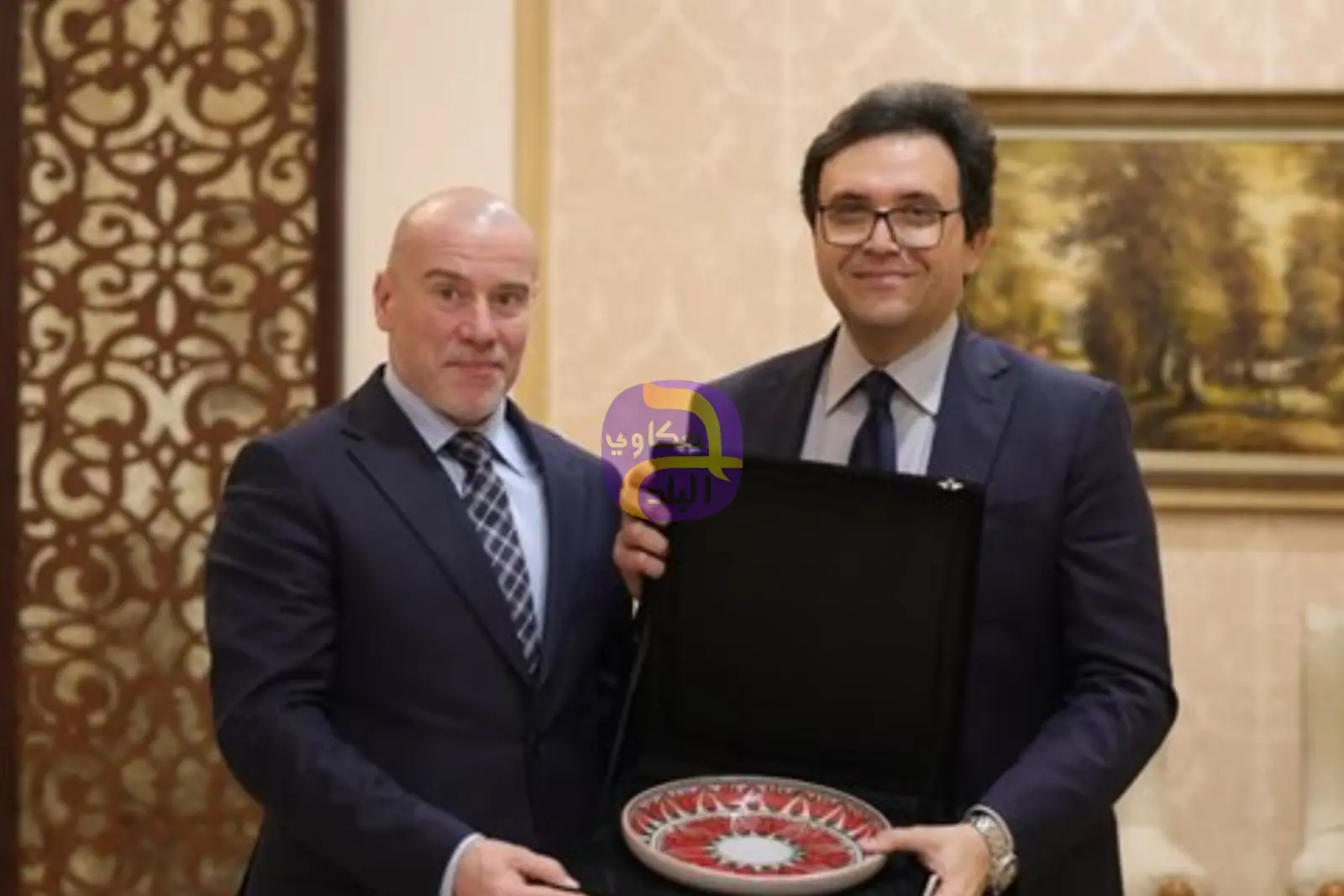وزير الثقافة يلتقي نظيره الروماني بمعرض القاهرة للكتاب ويبحثان تعزيز التعاون