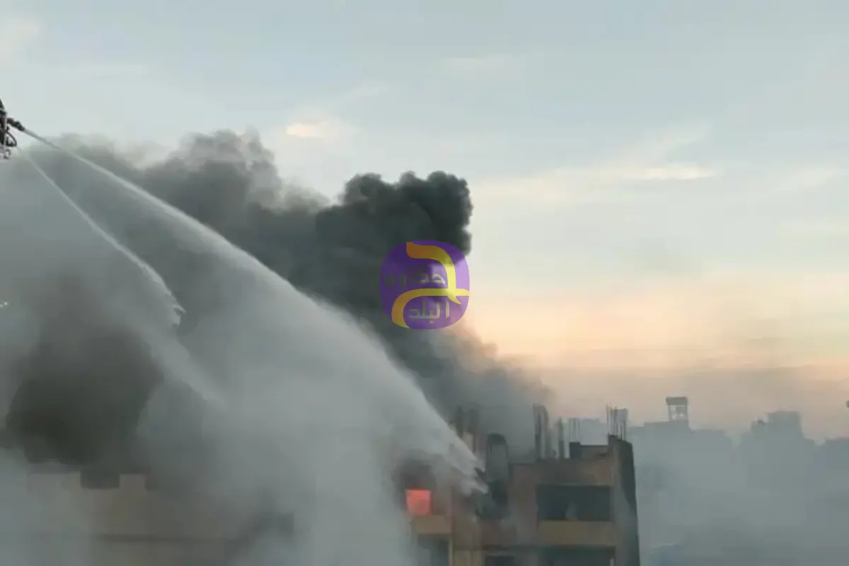 حريق واسع يلتهم منازل سكنية بالقاهرة.. وتحرك حكومي
