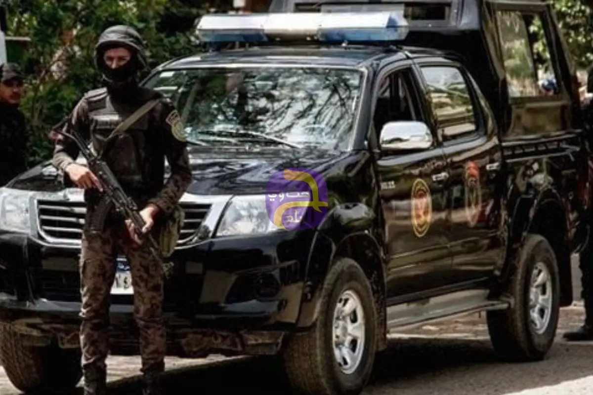 القبض على زعيم عصابة بعد سقوطه من أعلى سطح فيلا بالشيخ زايد خلال ملاحقته أمنيًا