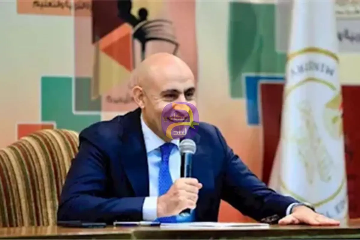إشادات ومطالبات بتعديلات بسيطة.. آراء أولياء الأمور في جداول امتحانات الثانوية العامة: يجب مراعاة فواصل مواد الدسمة