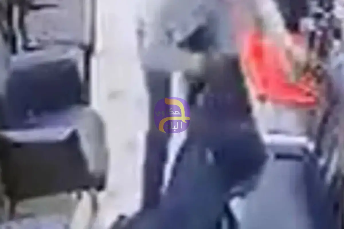 فيديو اعتداء شاب على خطيبته السابقة بمقر عملها يصدم المصريين