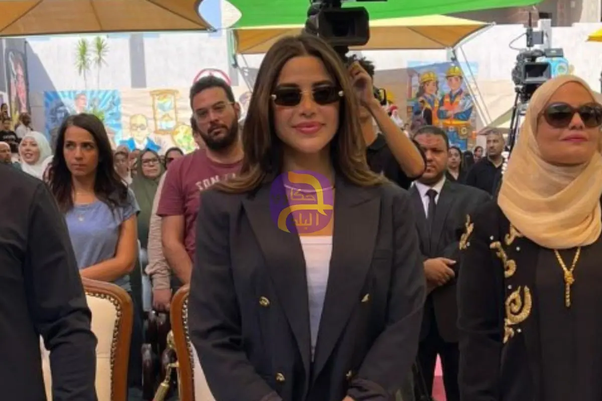 يارا السكري تخطف الأنظار بإطلالة كلاسيكية راقية خلال تكريمها عن نجاحاتها الدرامية