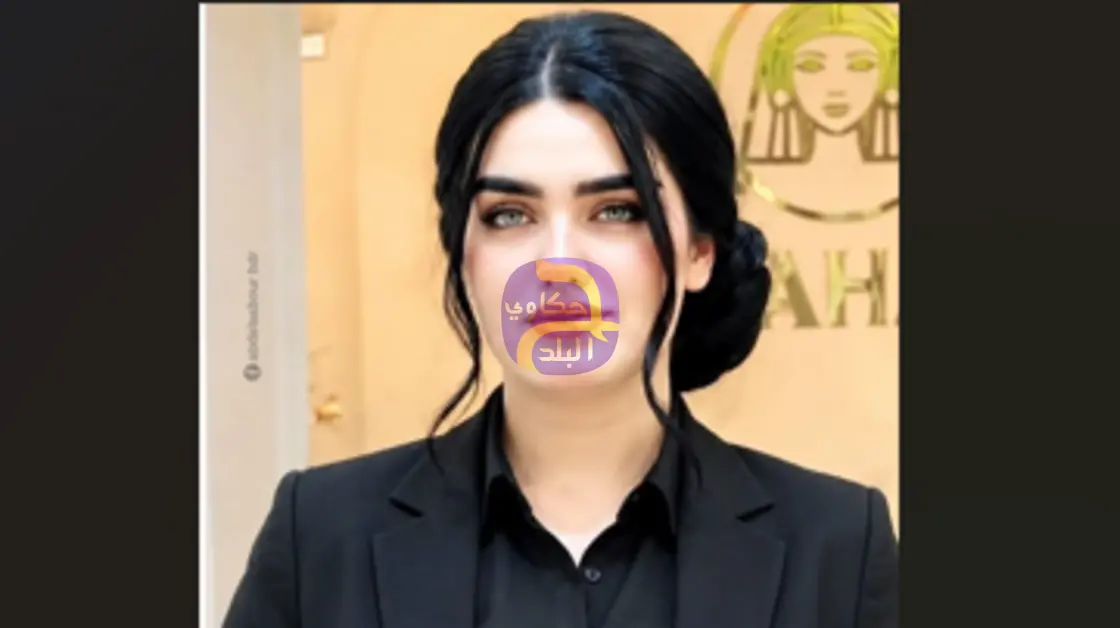 بسبب ملابسها.. إيقاف محامية مصرية يفجر أزمة قانونية